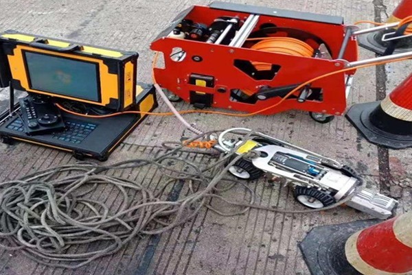 德庆CCTV管道检测机器人